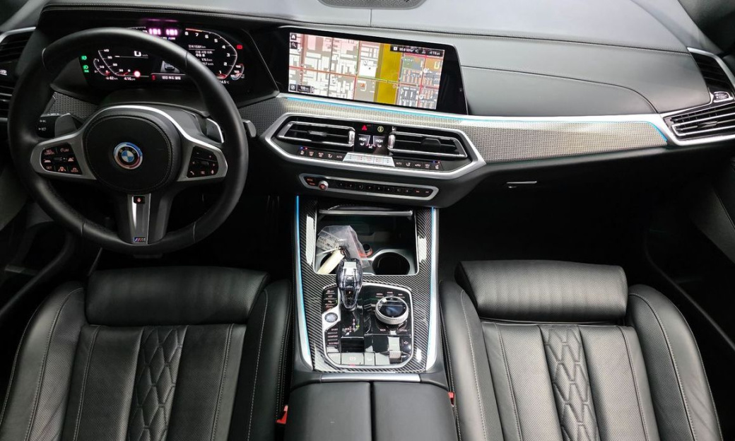 BMW X5 xDrive 40i M Sport, 2023