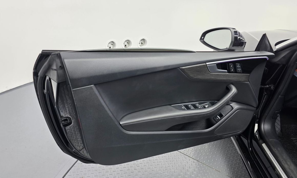 Audi A5 45 TFSI Quattro Cabriolet, 2023