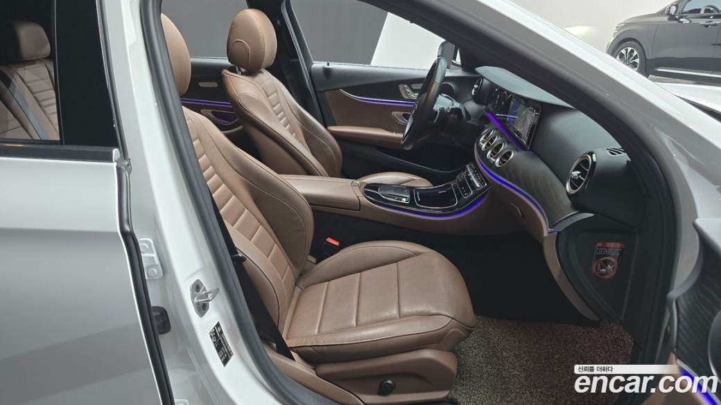 Mercedes-Benz E-Class E250 Avantgarde, 2022