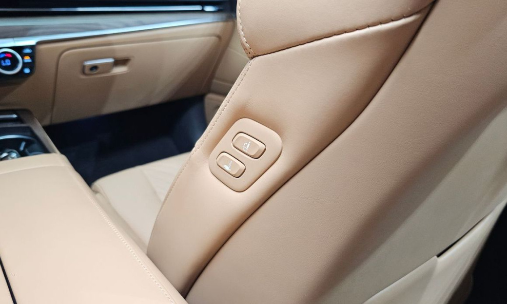 Genesis G80 Gasoline 2.5 Turbo AWD, 2022