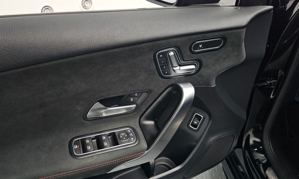Mercedes-Benz A-Class AMG A35 4MATIC Sedan, 2022