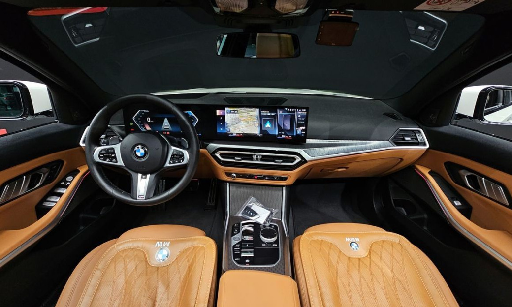 BMW 3-Series 320d Touring M Sport, 2024