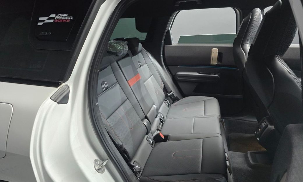 Mini Countryman ALL4 JCW, 2025
