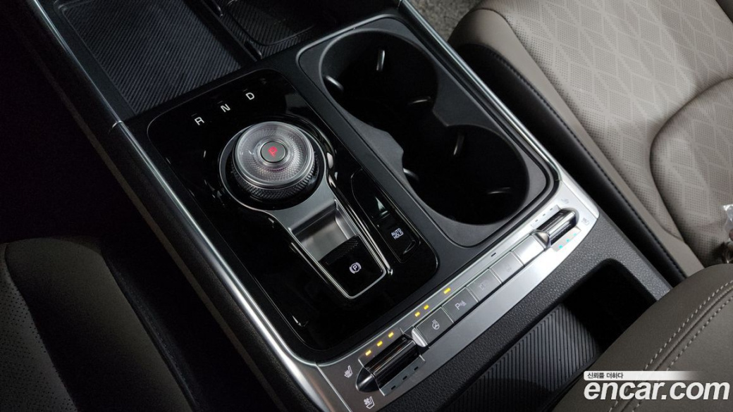 Kia Carnival 9-Seater Noblesse, 2025