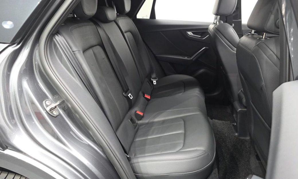 Audi Q2 35 TDI Premium, 2023