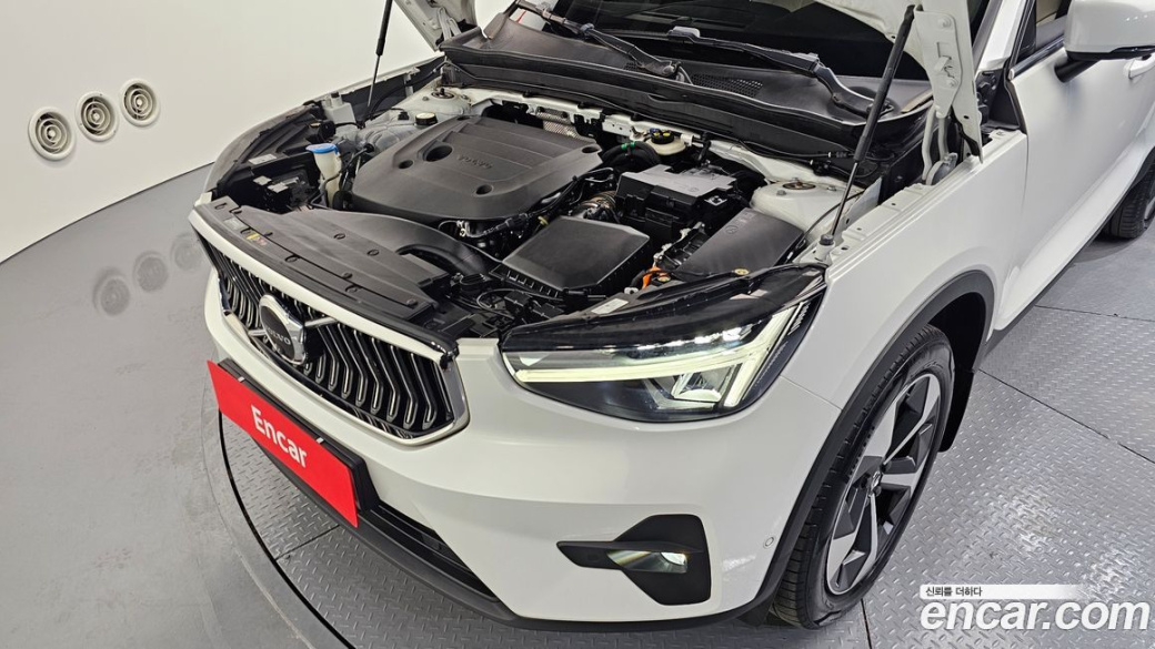 Volvo XC40 B4 Ultimate Bright, 2023