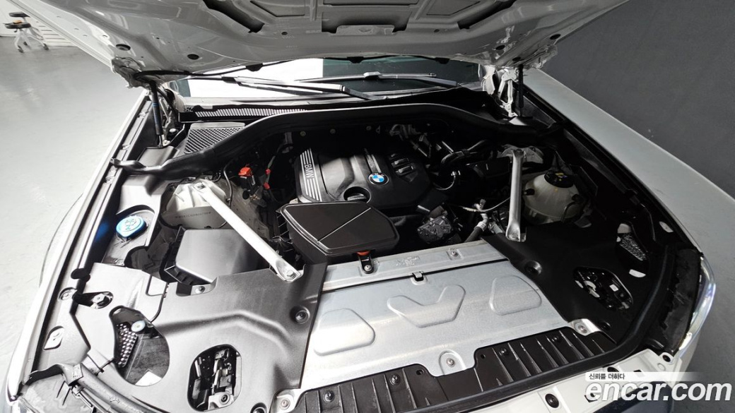 BMW X4 xDrive20d xLine, 2022