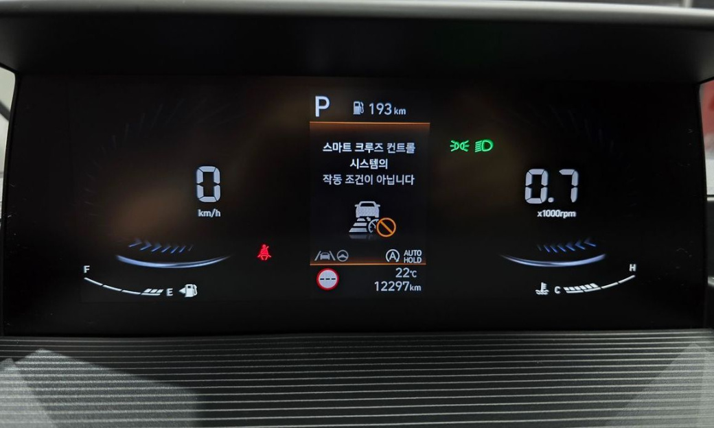 Hyundai Staria Cargo 5-Seater, 2025