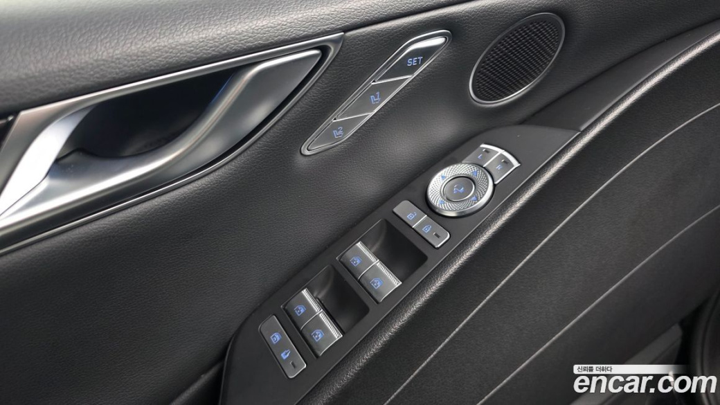 Genesis G80 Gasoline 2.5 Turbo AWD, 2022