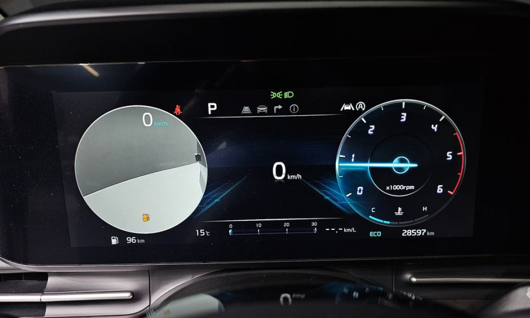 Kia Carnival 9-Seater Signature, 2023