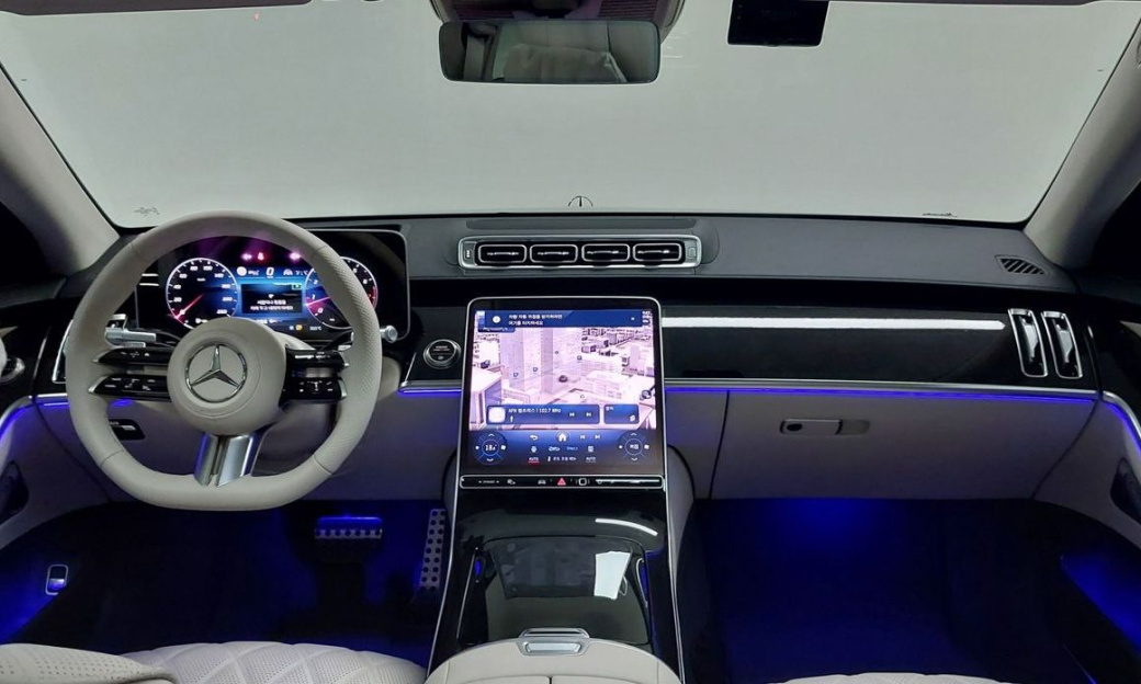 Mercedes-Benz S-Class S500 4MATIC, 2026