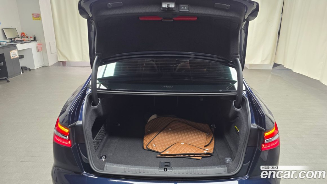 Audi A6 40 TDI Quattro Premium, 2023