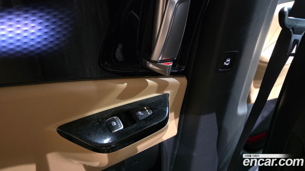 Kia Carnival 9-Seater Signature, 2023
