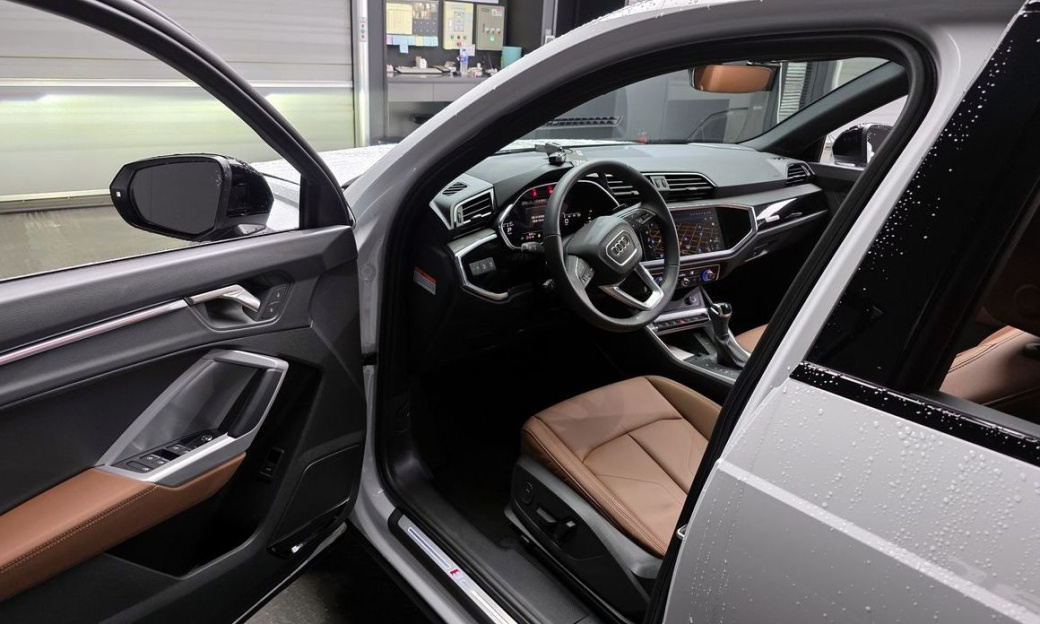 Audi Q3 40 TFSI Quattro, 2025