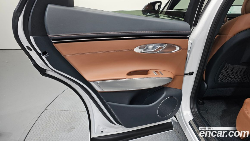 Genesis GV70 2.5T Gasoline 2WD, 2023