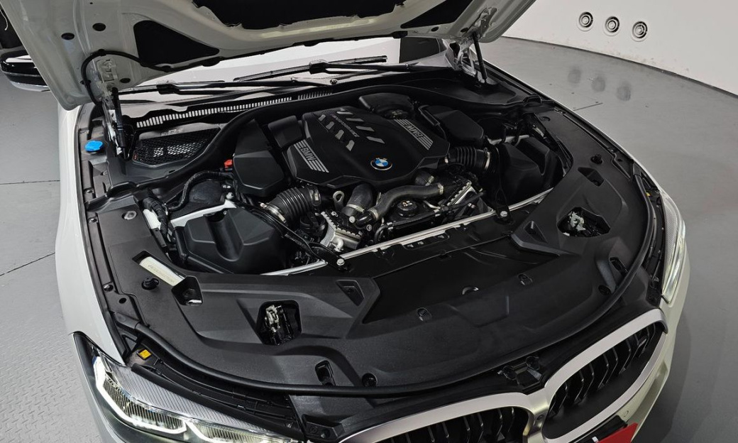 BMW 8-Series M850i xDrive Gran Coupe, 2024