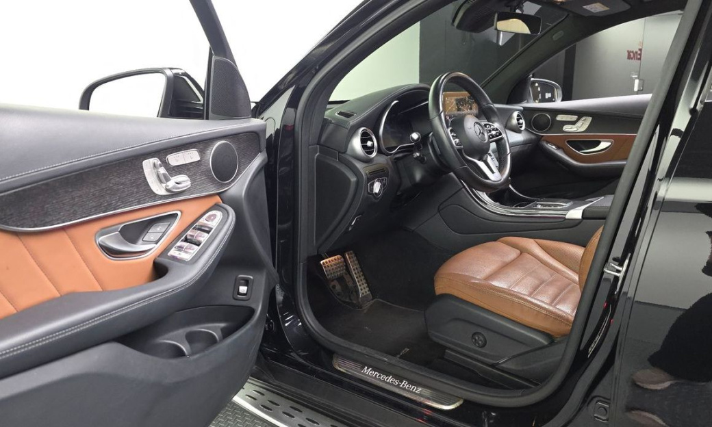 Mercedes-Benz GLC-Class GCL300 4MATIC Coupe, 2022