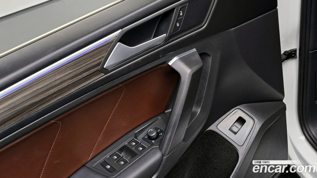 Volkswagen Tiguan 2.0 TSI Prestige, 2023