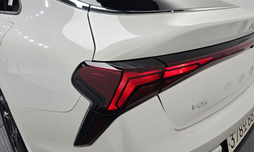 Kia K5 2.0, 2024