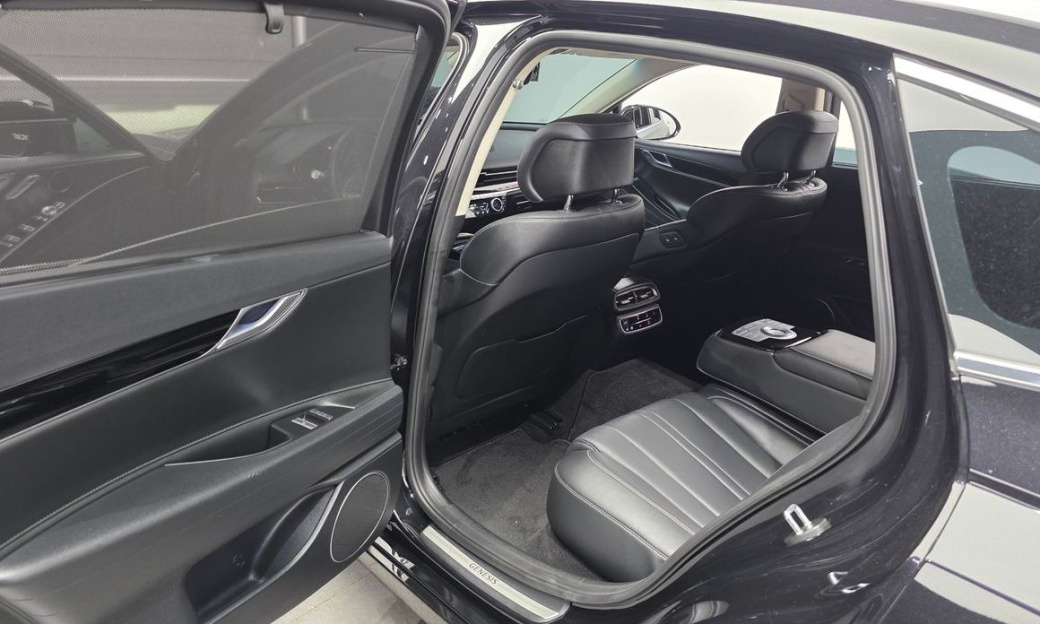 Genesis G80 Gasoline 2.5 Turbo AWD, 2022