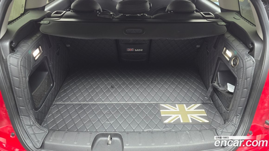 Mini Clubman Classic, 2024
