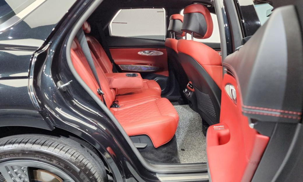 Genesis GV70 2.5T Gasoline AWD, 2024