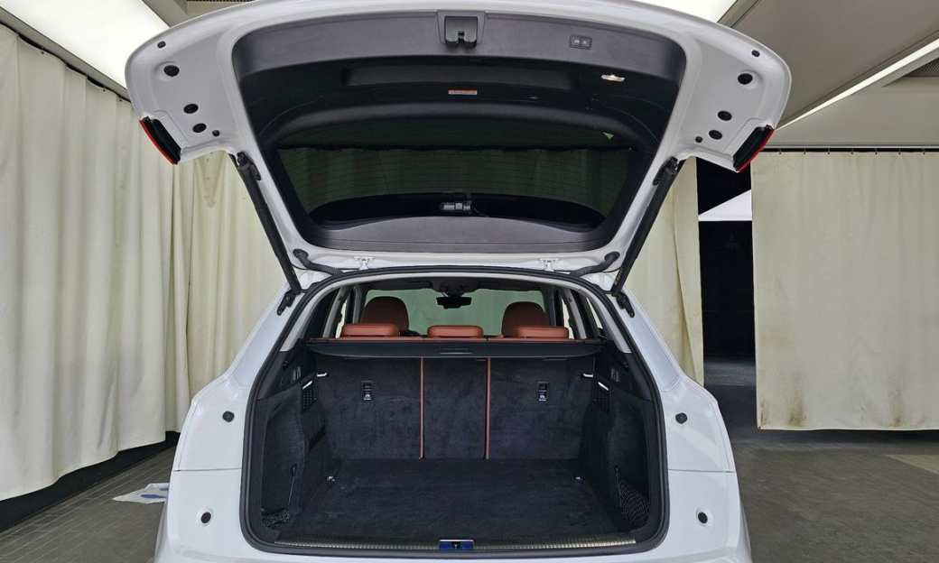 Audi Q5 40 TDI Quattro, 2021