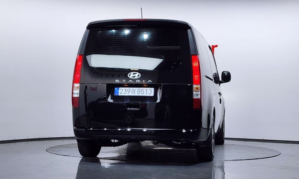Hyundai Staria Tourer 9-Seater, 2025