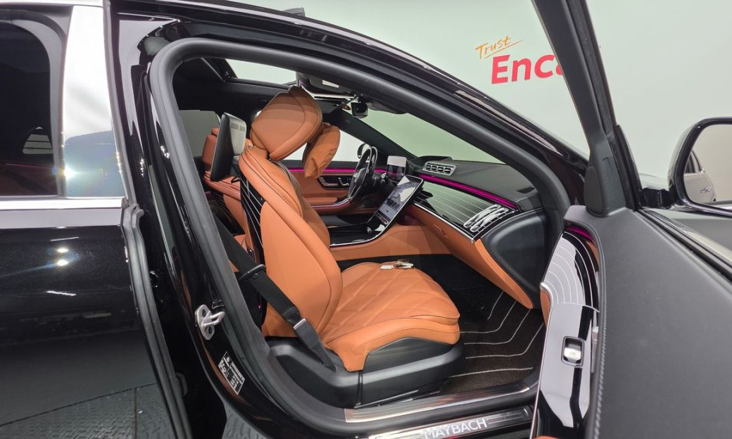 Mercedes-Benz S-Class Maybach S580 4MATIC, 2024