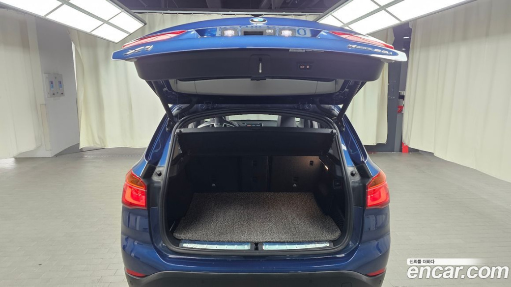 BMW X1 xDrive 20i xLine, 2022