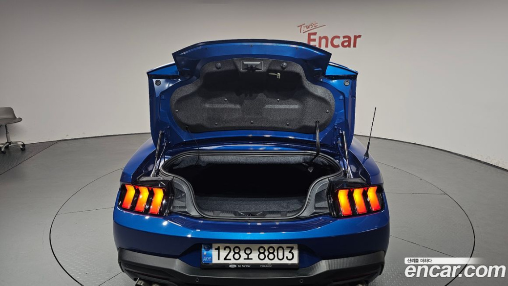 Ford Mustang 2.3 Ecoboost Premium Convertible, 2024