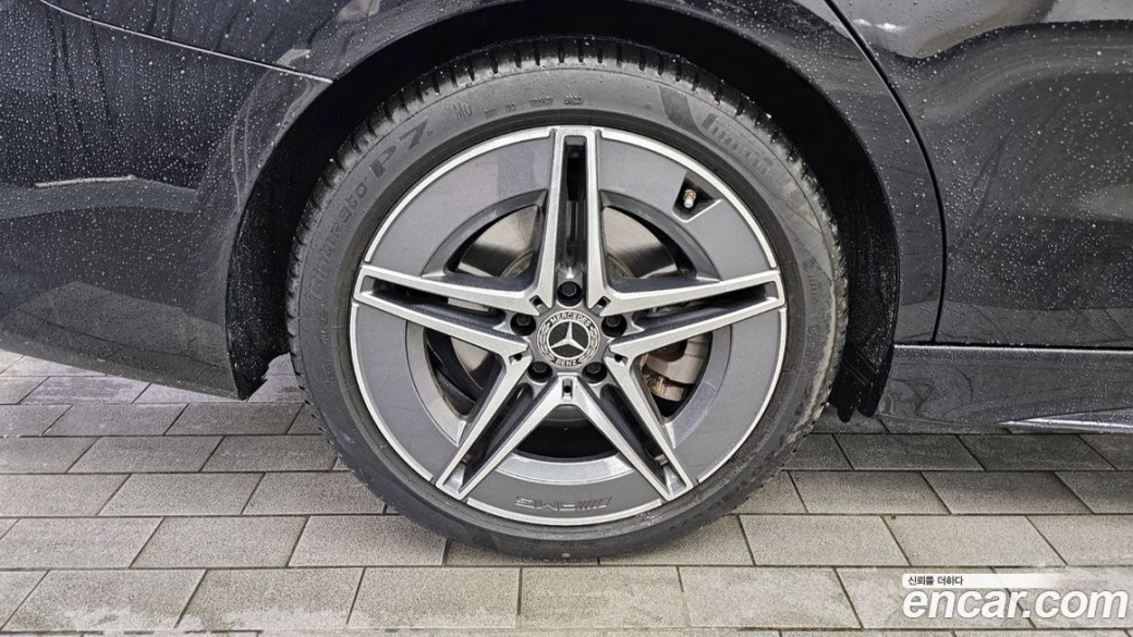 Mercedes-Benz C-Class C200 AMG Line, 2024