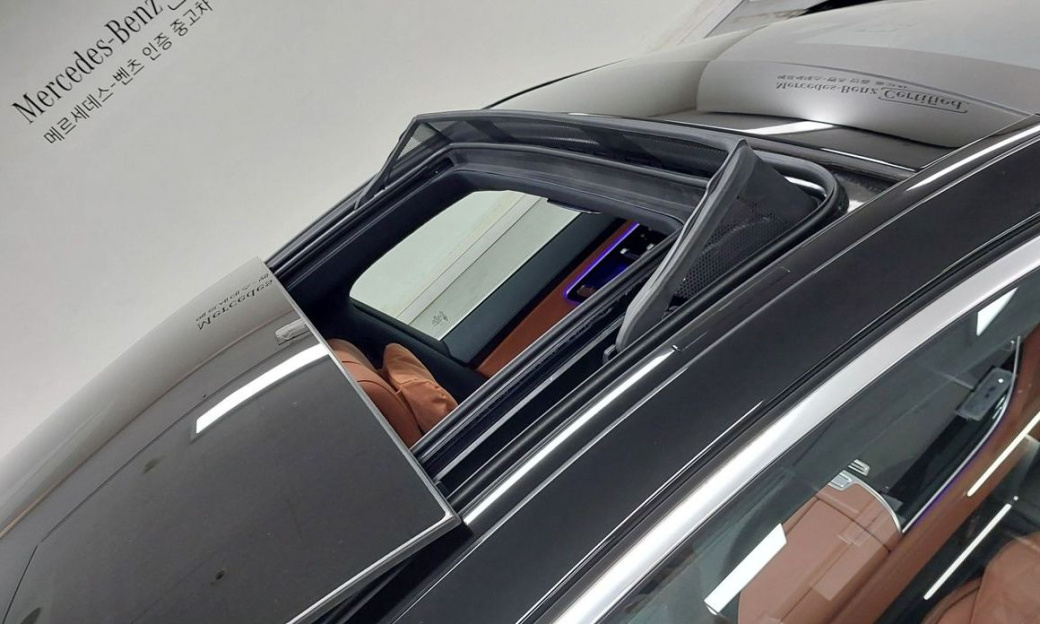 Mercedes-Benz S-Class S500 4MATIC, 2026