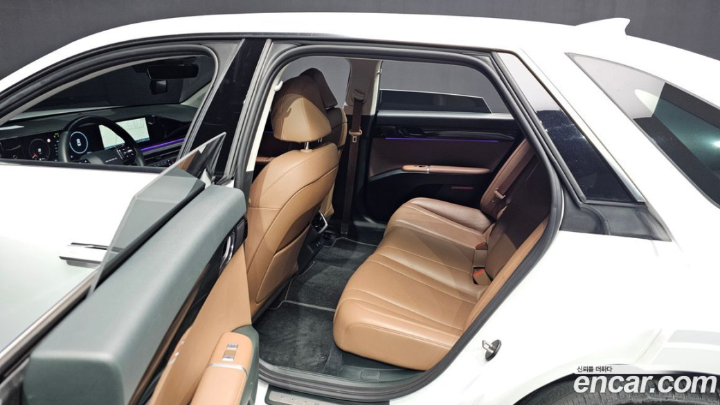 Hyundai Grandeur 2,5 Gasoline 2WD, 2023