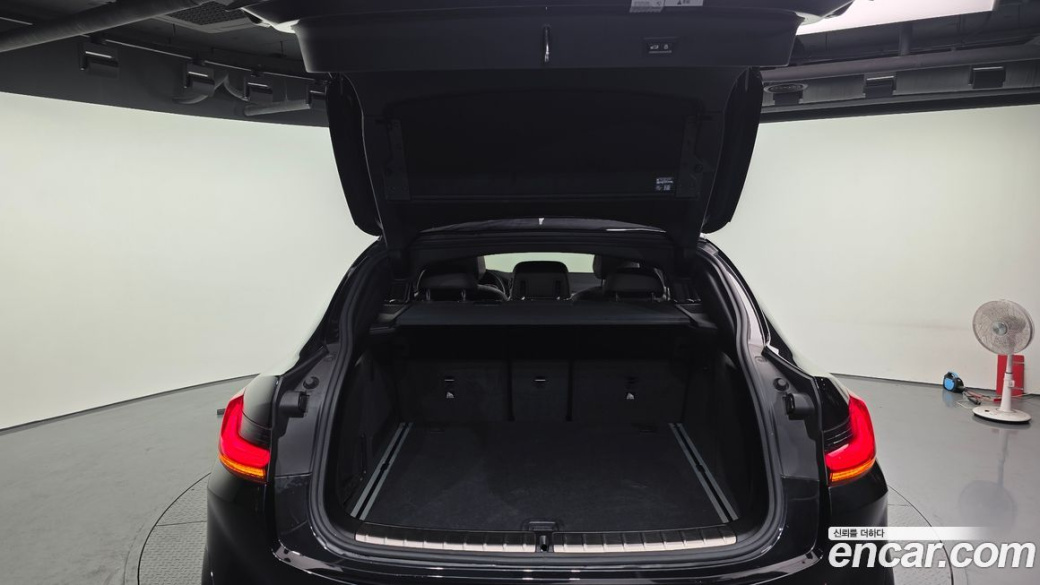 BMW X4 xDrive20i M Sports Pro, 2023