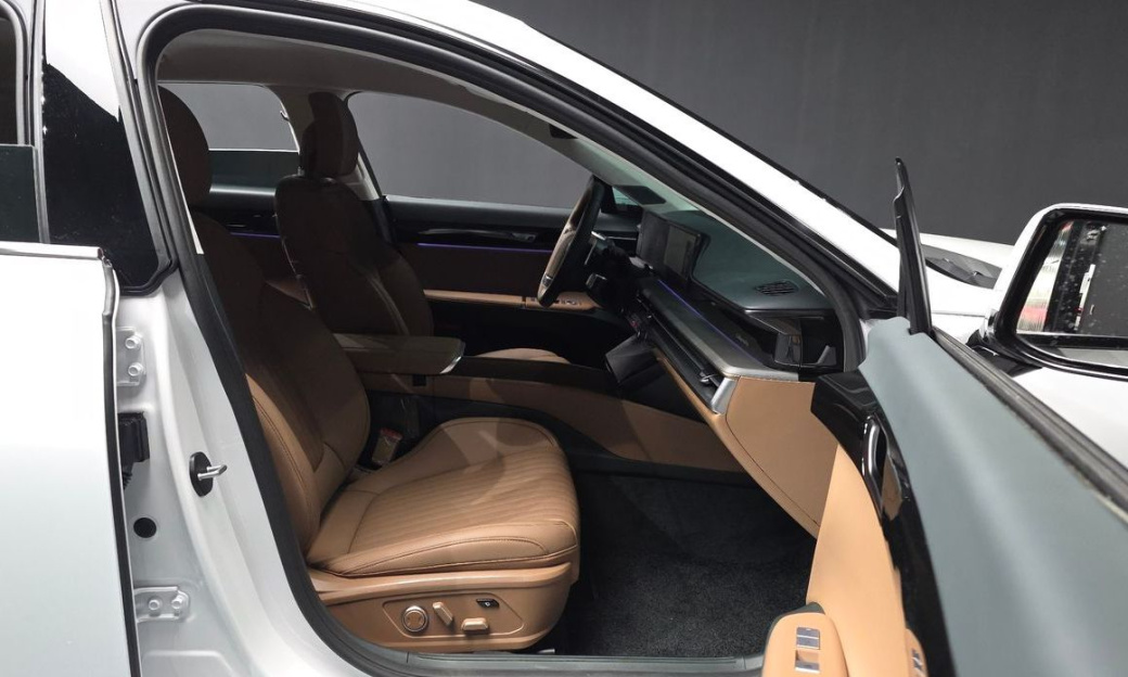 Hyundai Grandeur 2,5 Gasoline 2WD, 2026