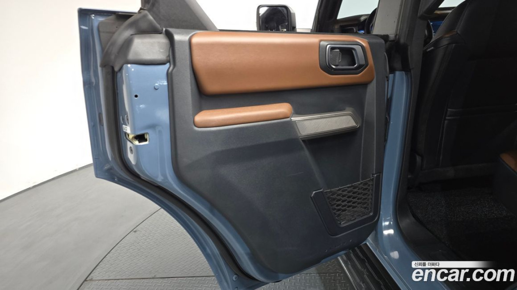 Ford Bronco 2.7 Outer Banks, 2023
