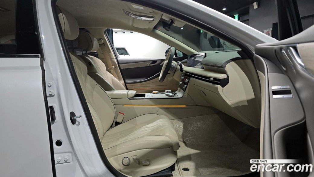 Genesis G80 Gasoline 2.5 Turbo 2WD, 2026