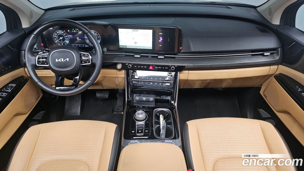 Kia Carnival 9-Seater Signature, 2023