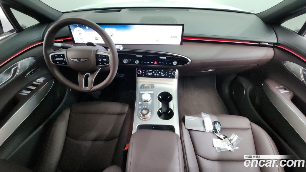 Genesis GV70 2.5T Gasoline AWD, 2025
