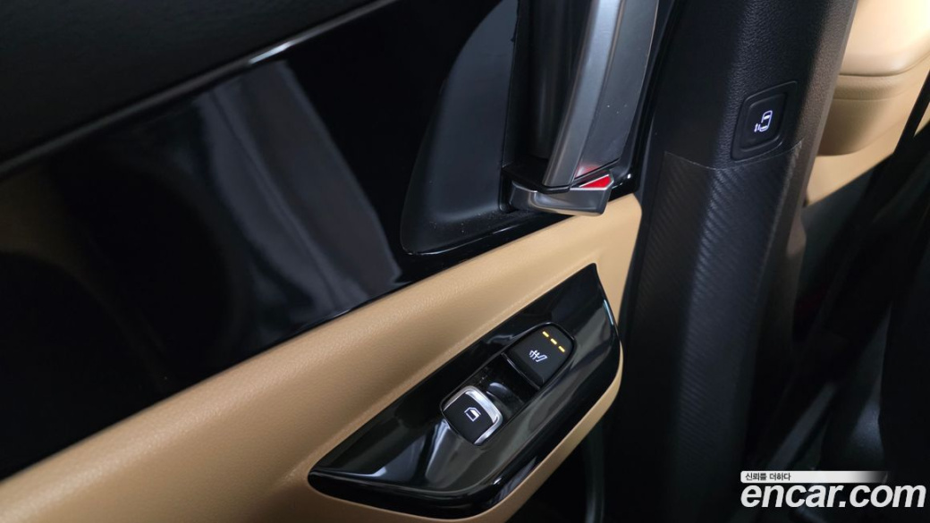 Kia Carnival 9-Seater Noblesse, 2023