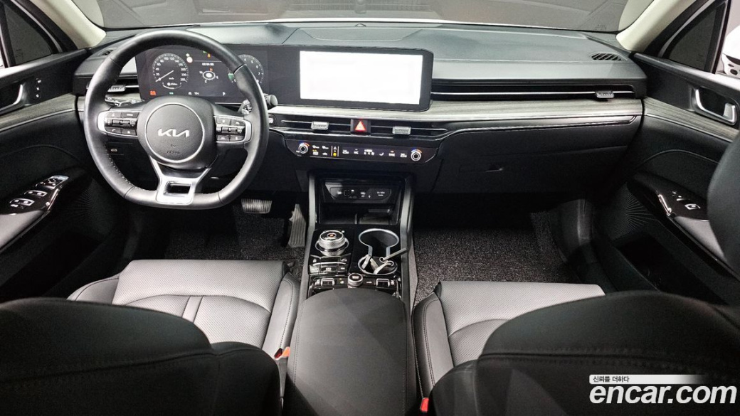 Kia K5 1.6 Turbo, 2026