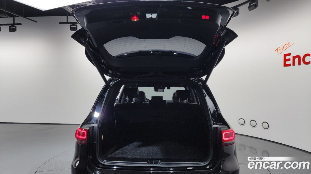 Mercedes-Benz GLB-Class AMG GLB35 4MATIC, 2023