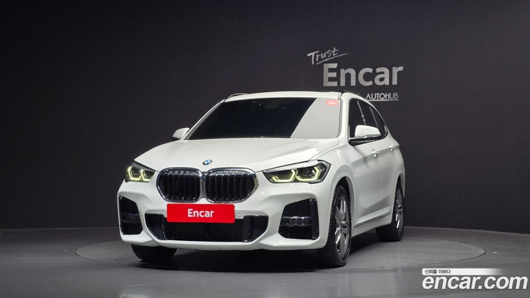 BMW X1 xDrive 20i M Sport, 2022