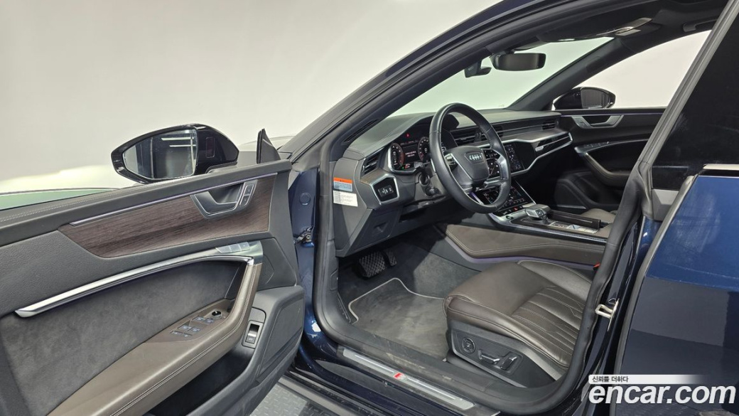 Audi A7 55 TFSI Quattro Premium, 2022