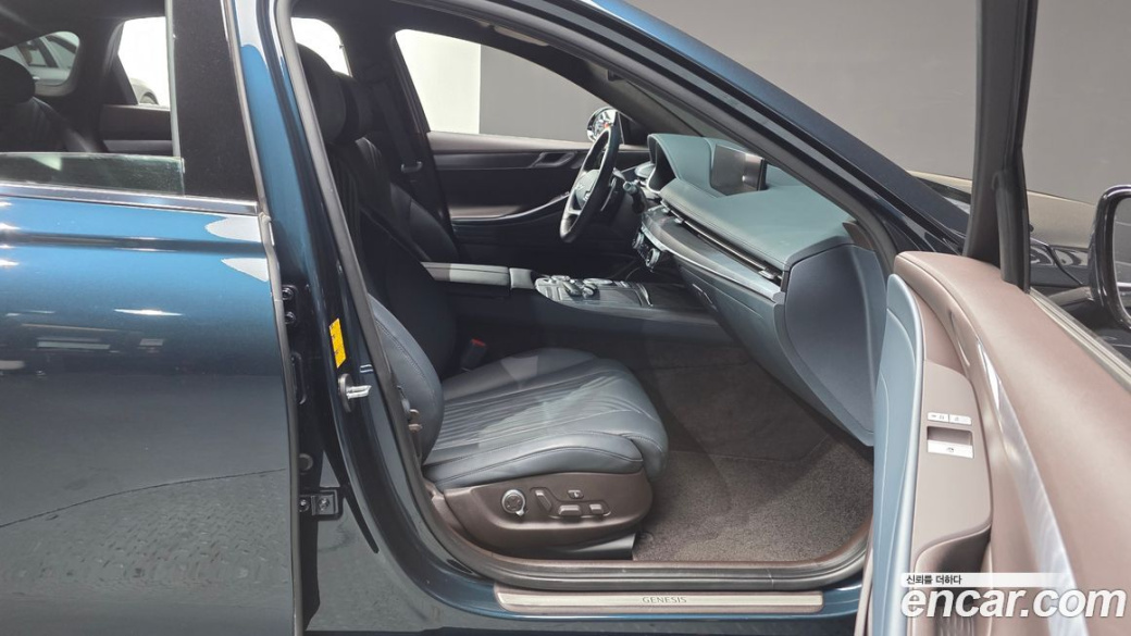 Genesis G80 Gasoline 2.5 Turbo AWD, 2022