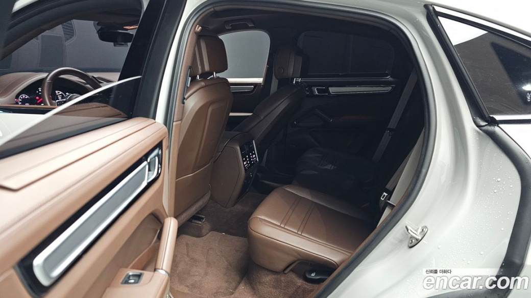 Porsche Cayenne 3.0 COUPE PLATINUM EDITION, 2023