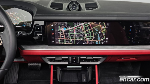 Porsche Cayenne 3.0, 2024