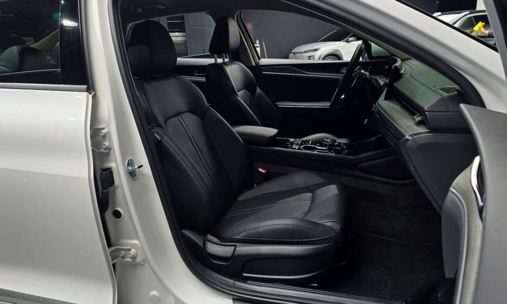 Kia K5 2.0, 2025