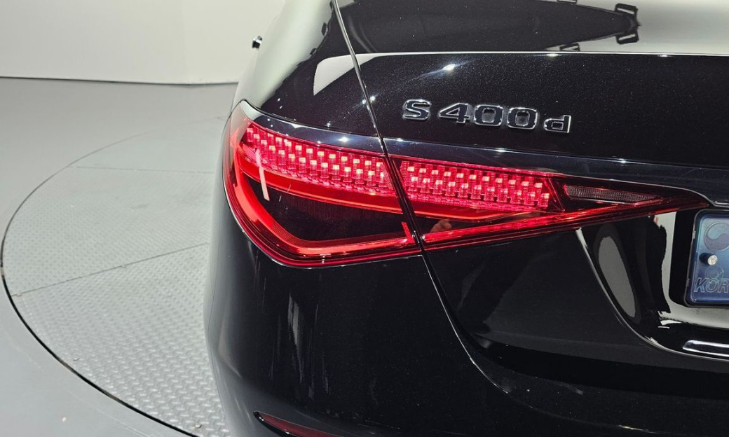 Mercedes-Benz S-Class S400 d 4MATIC, 2023